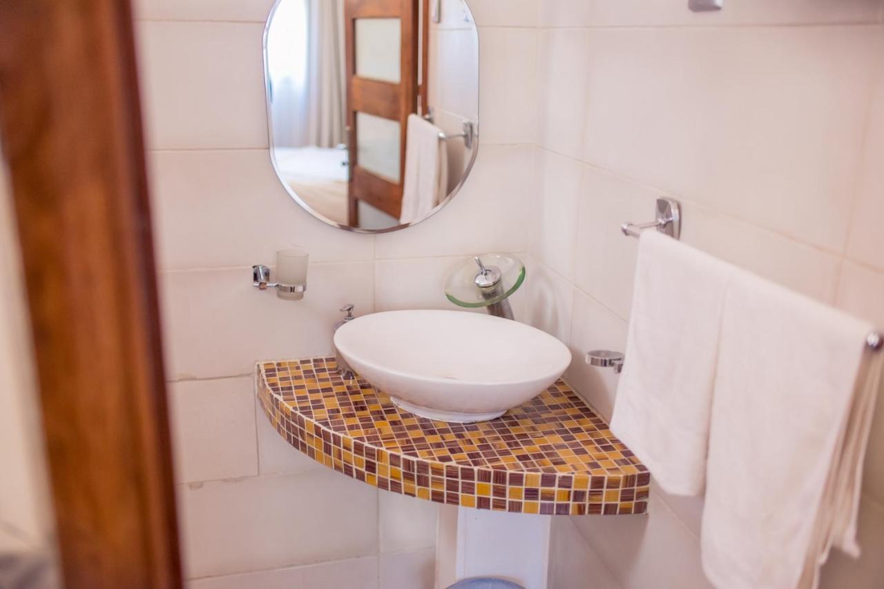 Residence Le Hublot Antananarivo Bagian luar foto