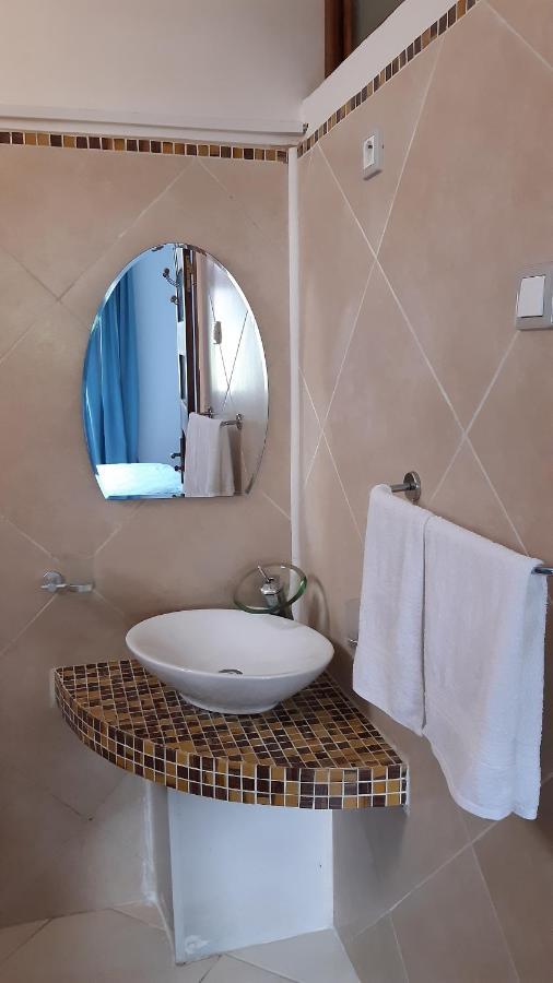 Residence Le Hublot Antananarivo Bagian luar foto